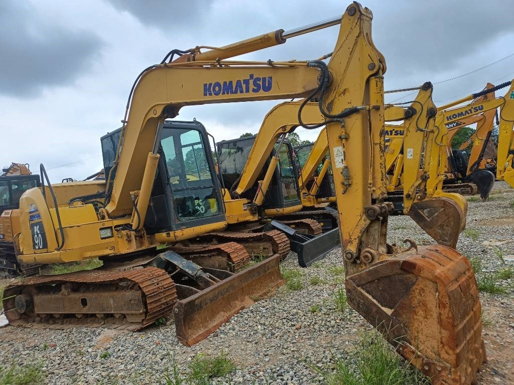 Komatsu PC 90  - Crawler excavator: picture 2 Komatsu PC 90  - Crawler excavator: picture 2