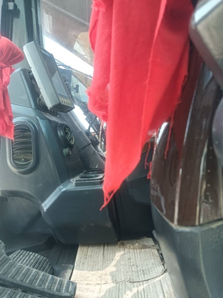 Sany 485h  - Crawler excavator: picture 3 Sany 485h  - Crawler excavator: picture 3