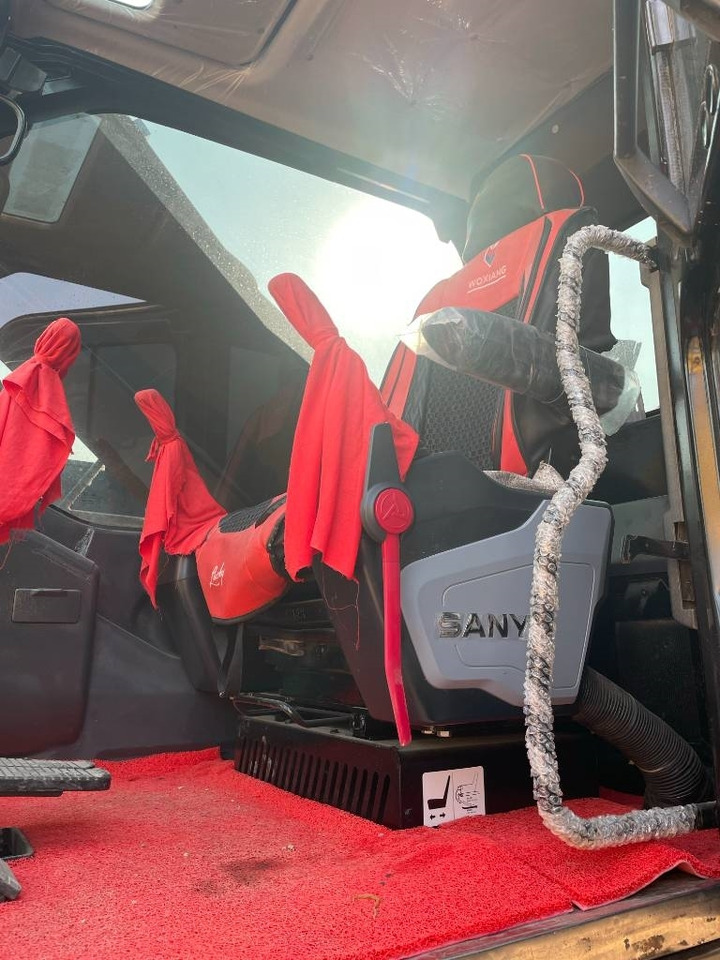 Sany SY 235 H - Crawler excavator: picture 2 Sany SY 235 H - Crawler excavator: picture 2