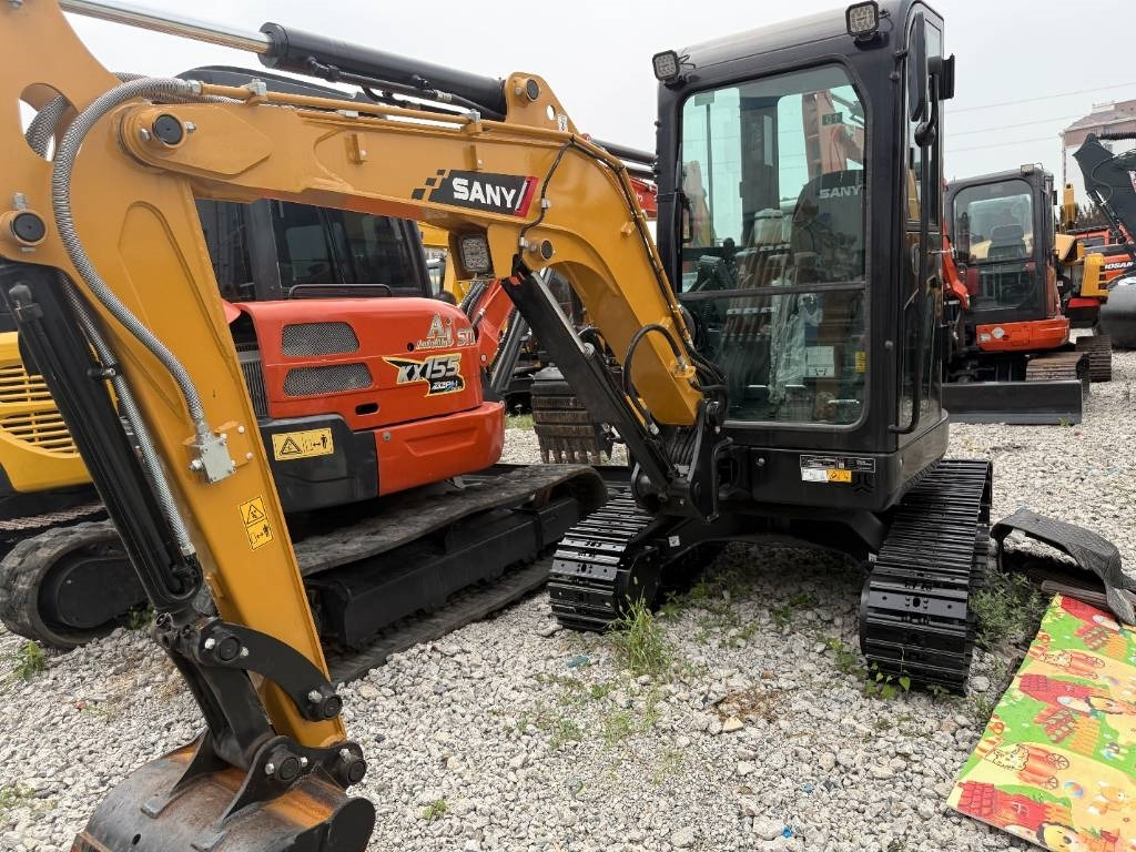 Sany SY 26 U - Mini excavator: picture 3 Sany SY 26 U - Mini excavator: picture 3