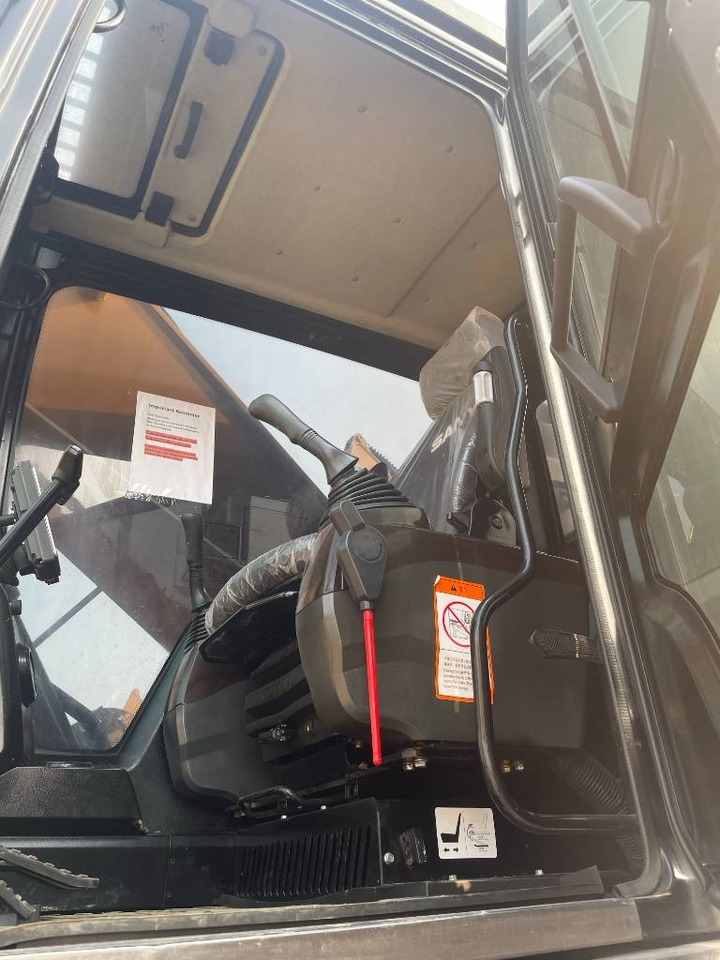 Sany SY550 - Crawler excavator: picture 3 Sany SY550 - Crawler excavator: picture 3