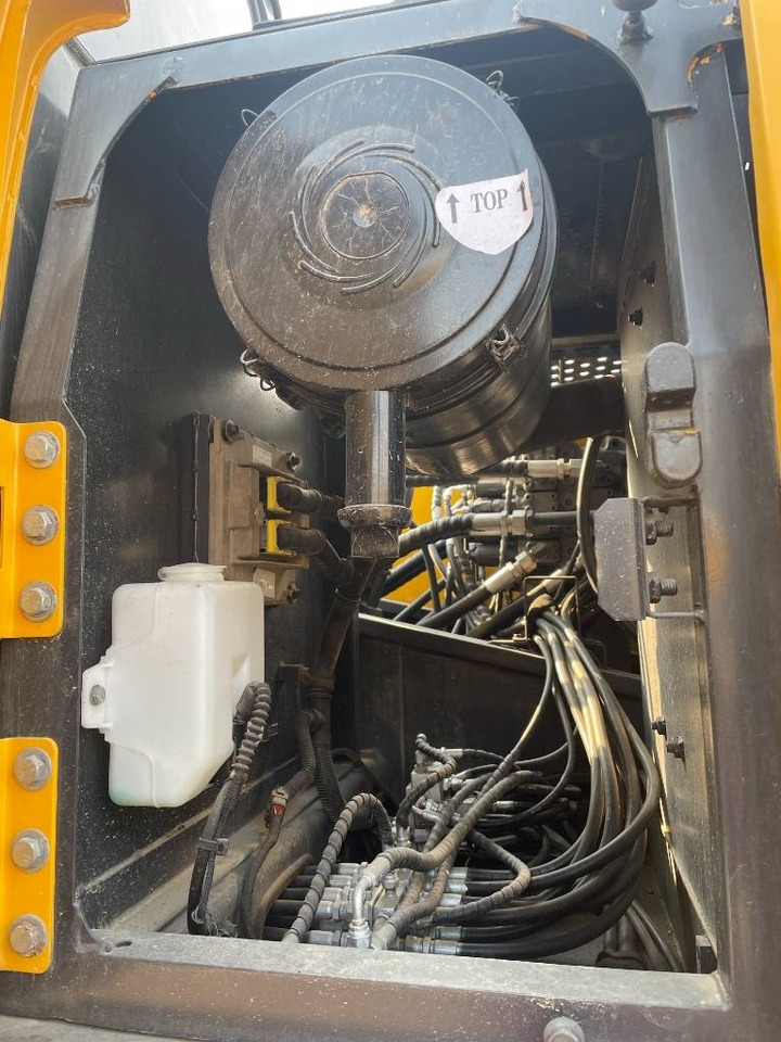 Volvo EC 210 - Crawler excavator: picture 3 Volvo EC 210 - Crawler excavator: picture 3