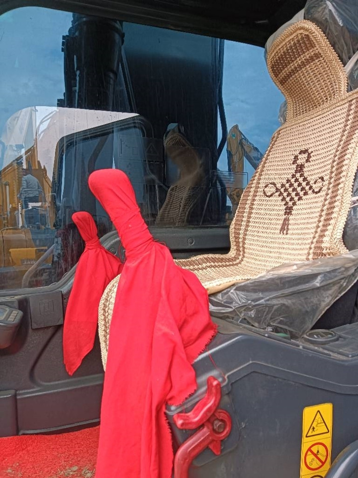 Volvo EC 240 - Crawler excavator: picture 4 Volvo EC 240 - Crawler excavator: picture 4