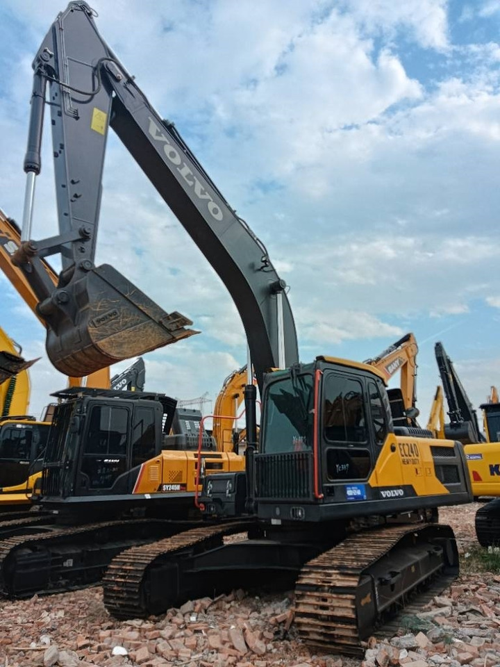Volvo EC 240 - Crawler excavator: picture 5 Volvo EC 240 - Crawler excavator: picture 5