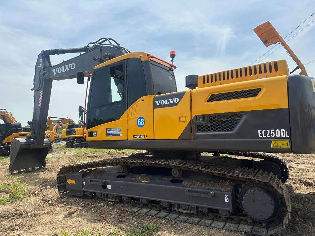 Volvo EC 250 D L - Crawler excavator: picture 1 Volvo EC 250 D L - Crawler excavator: picture 1