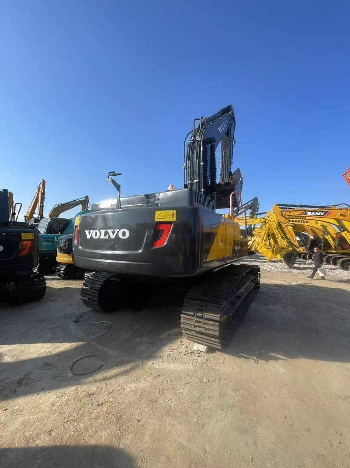 Volvo EC 300 - Crawler excavator: picture 1 Volvo EC 300 - Crawler excavator: picture 1