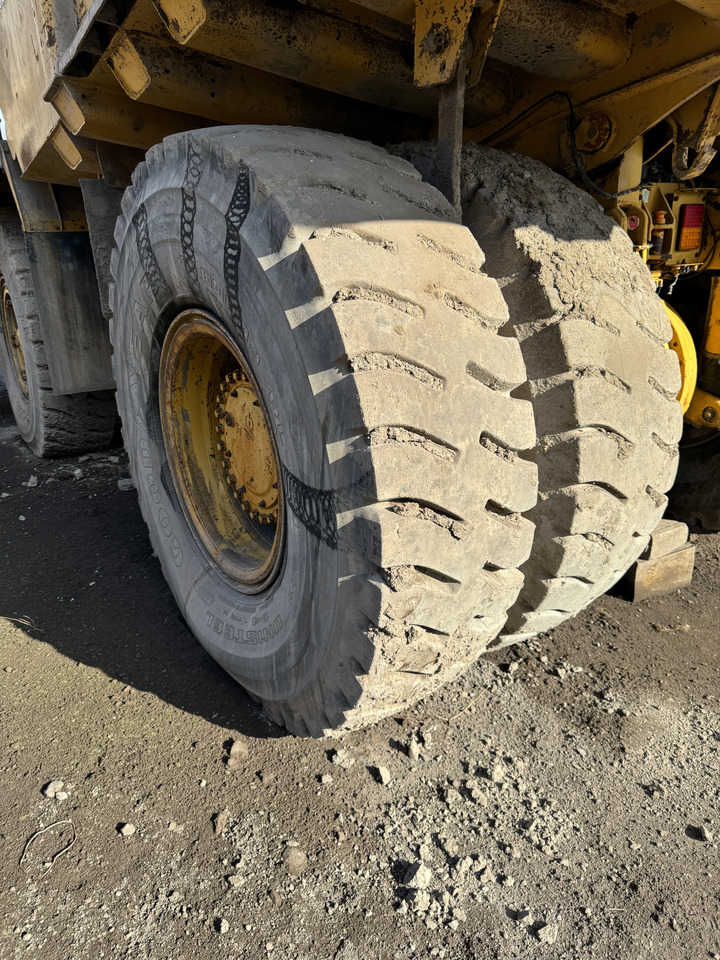 Rigid dumper/ Rock truck 2008 CAT 772: picture 8