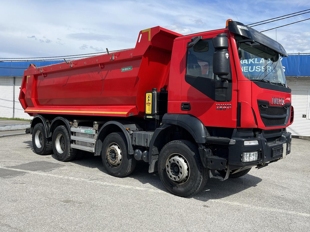 Iveco TRAKKER 8x4, 450, Sklápač - Tipper: picture 1 Iveco TRAKKER 8x4, 450, Sklápač - Tipper: picture 1