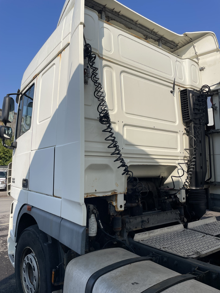 Tractor unit DAF XF105.460 Euro 5 manual gearbox: picture 8