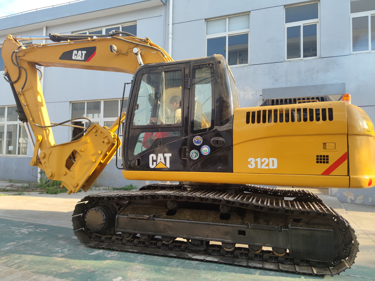 CATERPILLAR 312D - Crawler excavator: picture 3 CATERPILLAR 312D - Crawler excavator: picture 3