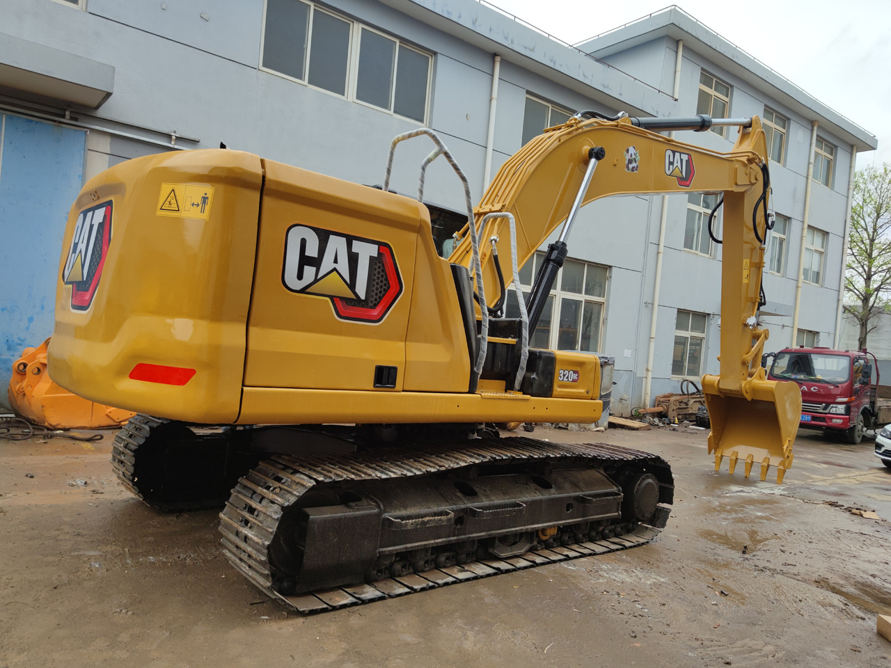 CATERPILLAR 320GC 320 used excavator - Crawler excavator: picture 2 CATERPILLAR 320GC 320 used excavator - Crawler excavator: picture 2