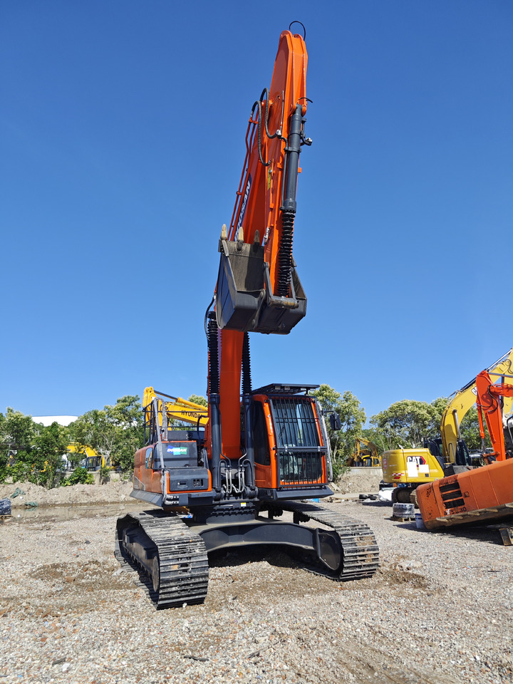 DOOSAN DX300 used excavator - Mobile crane: picture 2 DOOSAN DX300 used excavator - Mobile crane: picture 2