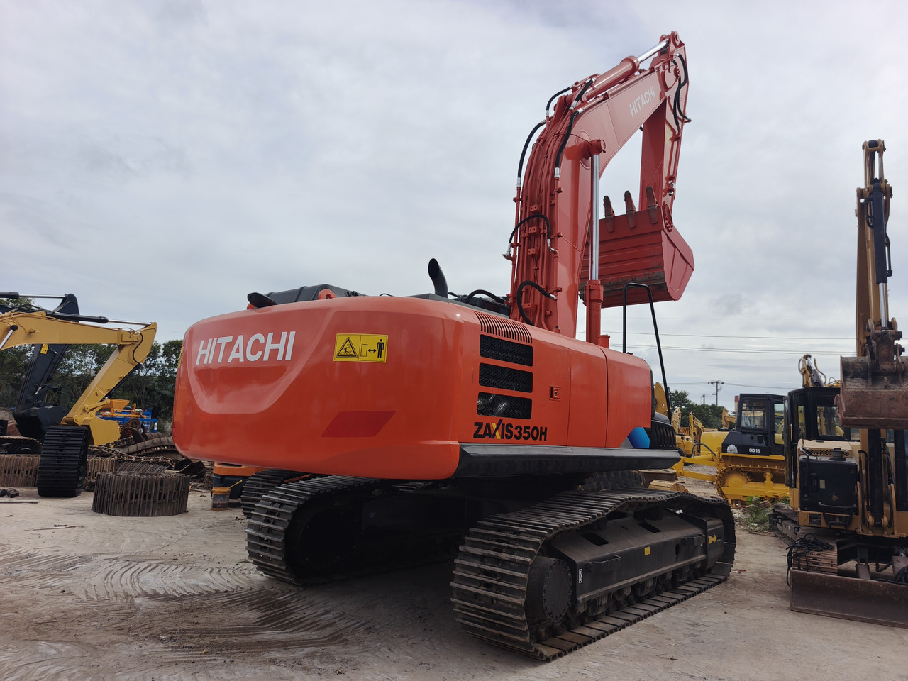 HITACHI ZX350H ZX350H-5G Used excavator - Crawler excavator: picture 2 HITACHI ZX350H ZX350H-5G Used excavator - Crawler excavator: picture 2