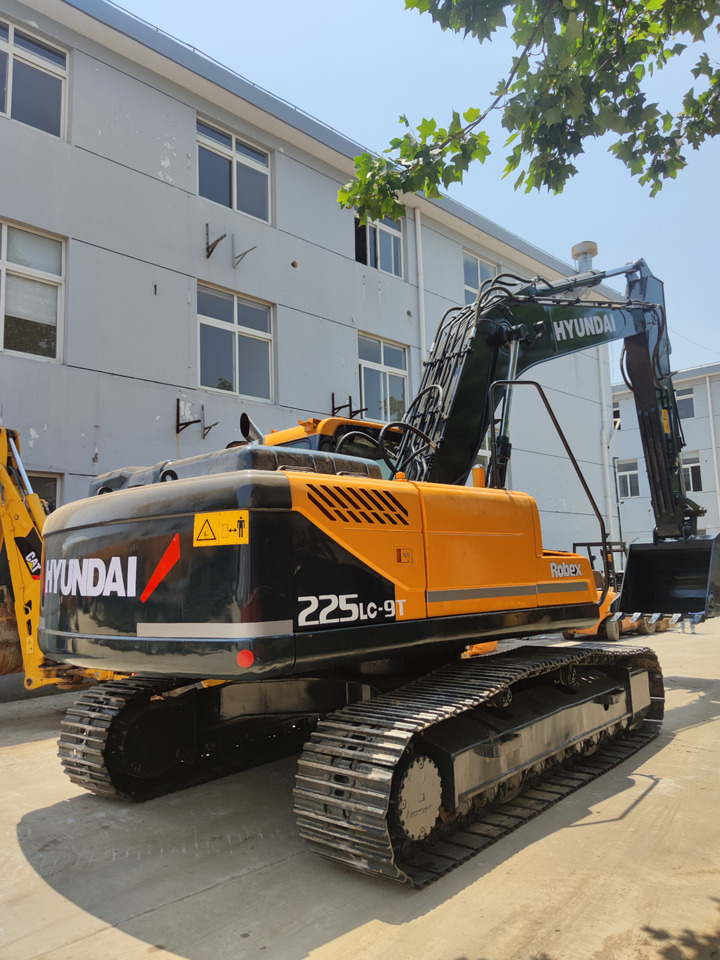 Crawler excavator HYUNDAI 225 USED 225LC-9 EXCAVATOR: picture 6