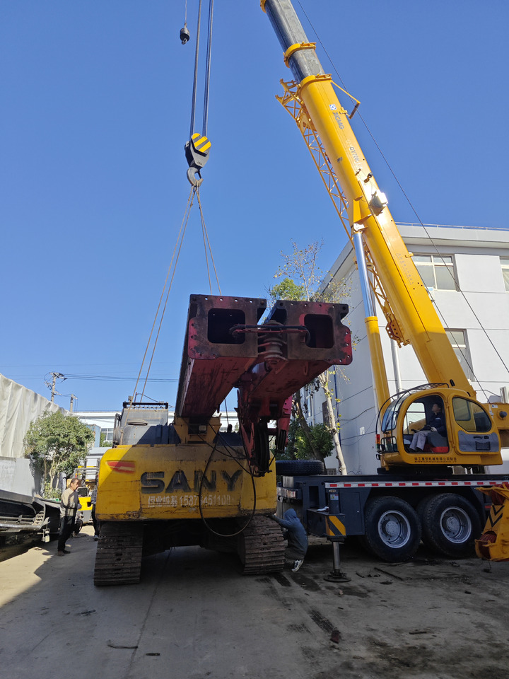 SANY SR205 Rotary Drill USED Crawler Drill rig - Drilling rig: picture 1 SANY SR205 Rotary Drill USED Crawler Drill rig - Drilling rig: picture 1