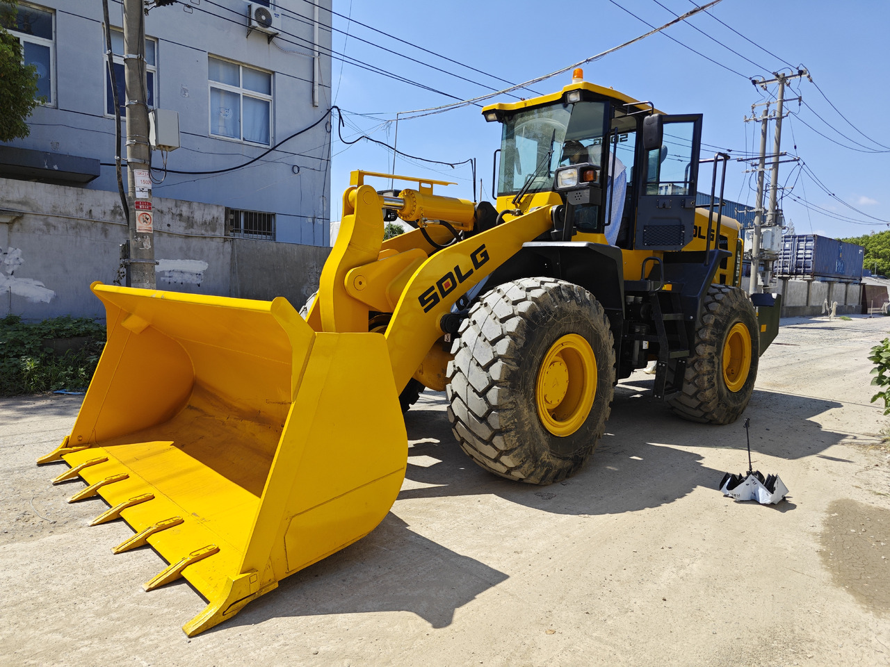 SDLG L956F - Wheel loader: picture 4 SDLG L956F - Wheel loader: picture 4