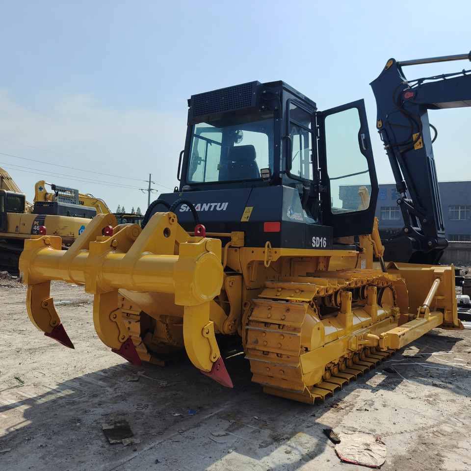 SHANTUI SD16 - Bulldozer: picture 2 SHANTUI SD16 - Bulldozer: picture 2