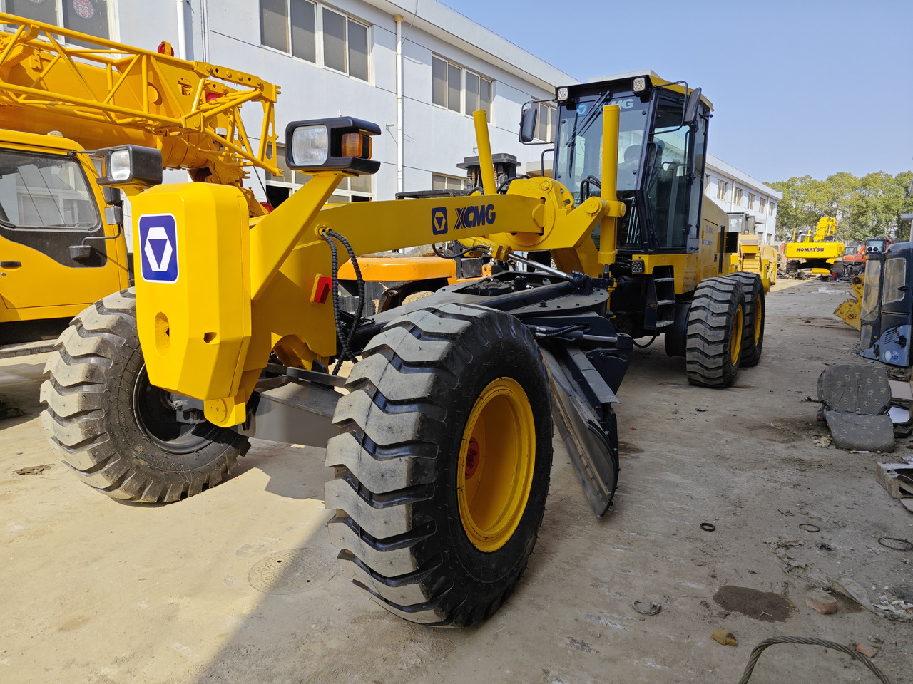 XCMG GR180 MOTOR GRADER - Grader: picture 4 XCMG GR180 MOTOR GRADER - Grader: picture 4