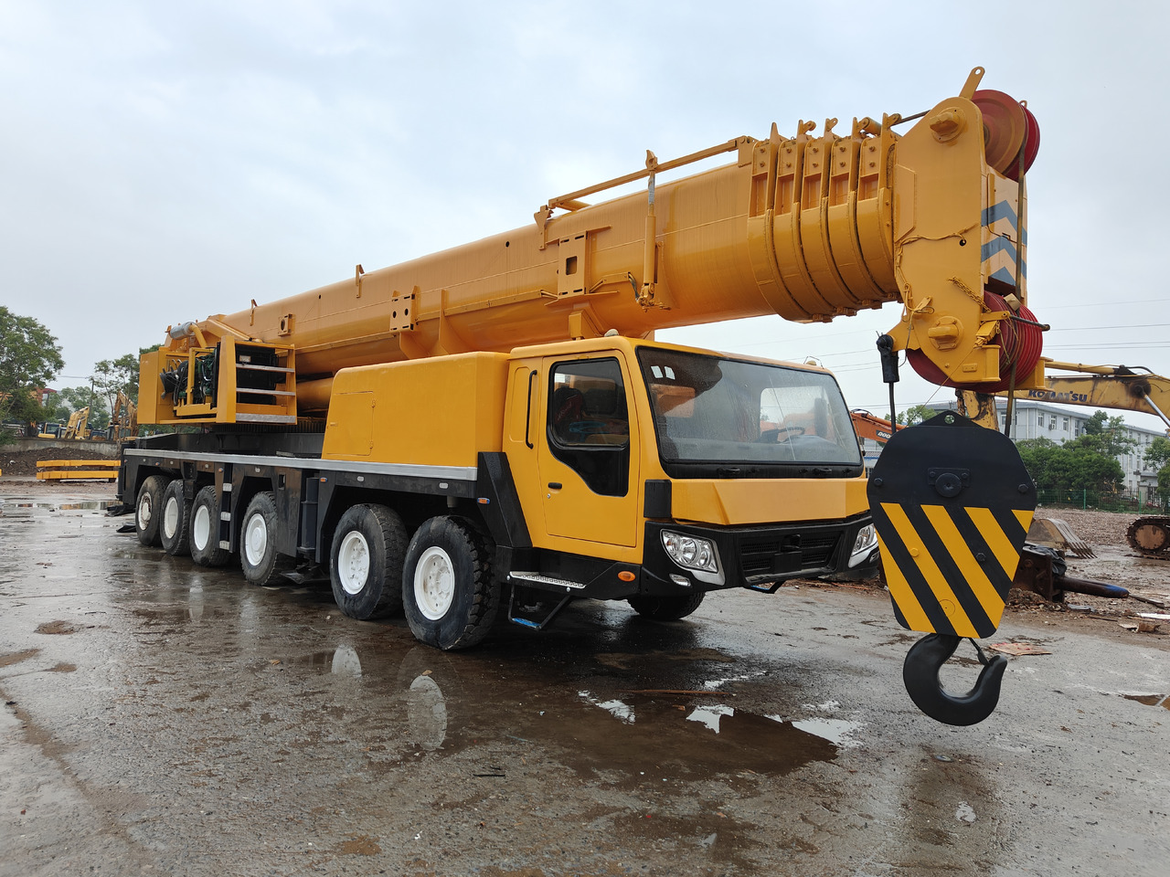 XCMG QY130K 130T Truck Crane - Mobile crane: picture 1 XCMG QY130K 130T Truck Crane - Mobile crane: picture 1