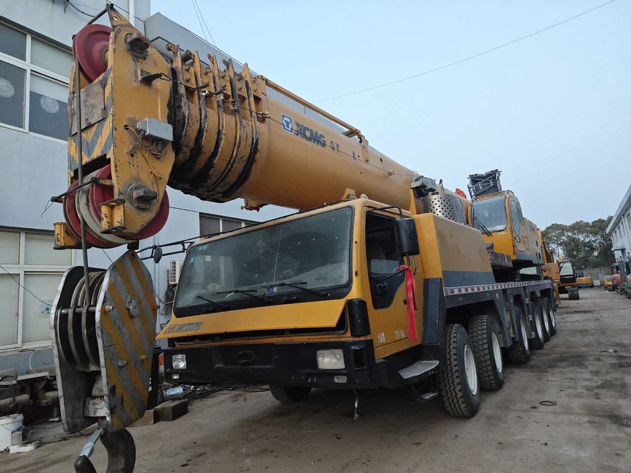 XCMG QY130K 130TON Truck crane - Mobile crane: picture 3 XCMG QY130K 130TON Truck crane - Mobile crane: picture 3