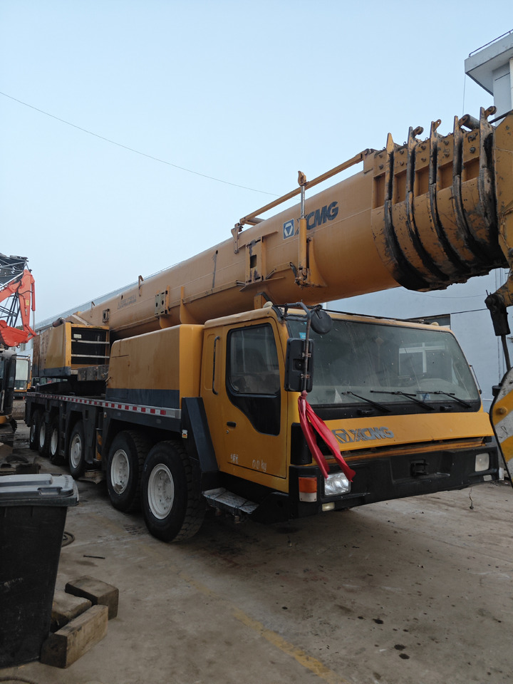 XCMG QY130K 130TON Truck crane - Mobile crane: picture 1 XCMG QY130K 130TON Truck crane - Mobile crane: picture 1