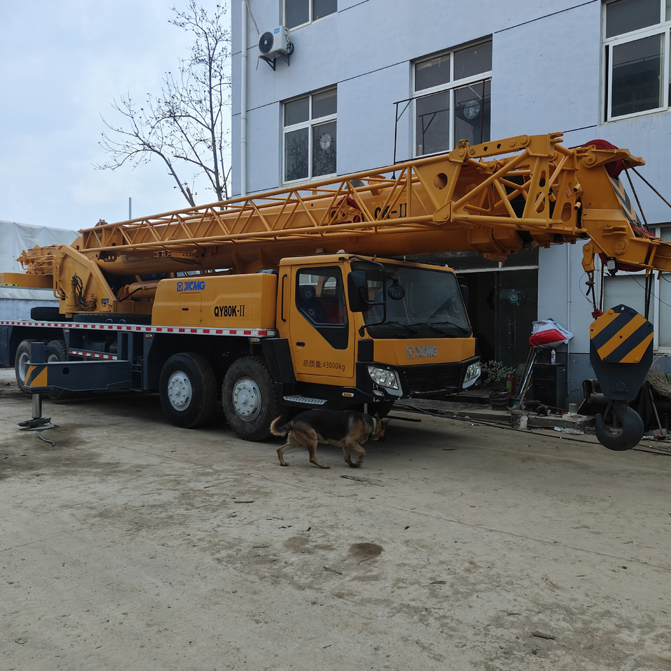 XCMG QY80K 80T TRUCK CRANE - Mobile crane: picture 3 XCMG QY80K 80T TRUCK CRANE - Mobile crane: picture 3