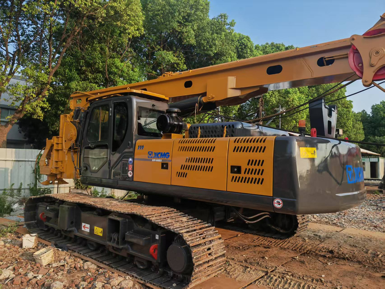 XCMG Rotary Drill XR160E XR160ES Crawler Drill Rig - Drilling rig: picture 1 XCMG Rotary Drill XR160E XR160ES Crawler Drill Rig - Drilling rig: picture 1