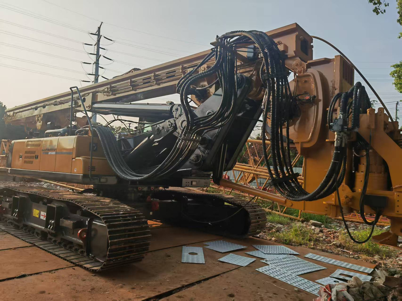 XCMG Rotary Drill XR160E XR160ES Crawler Drill Rig - Drilling rig: picture 4 XCMG Rotary Drill XR160E XR160ES Crawler Drill Rig - Drilling rig: picture 4