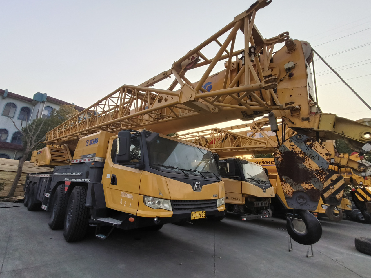 XCMG XCT80 80TON Used truck crane - Mobile crane: picture 3 XCMG XCT80 80TON Used truck crane - Mobile crane: picture 3