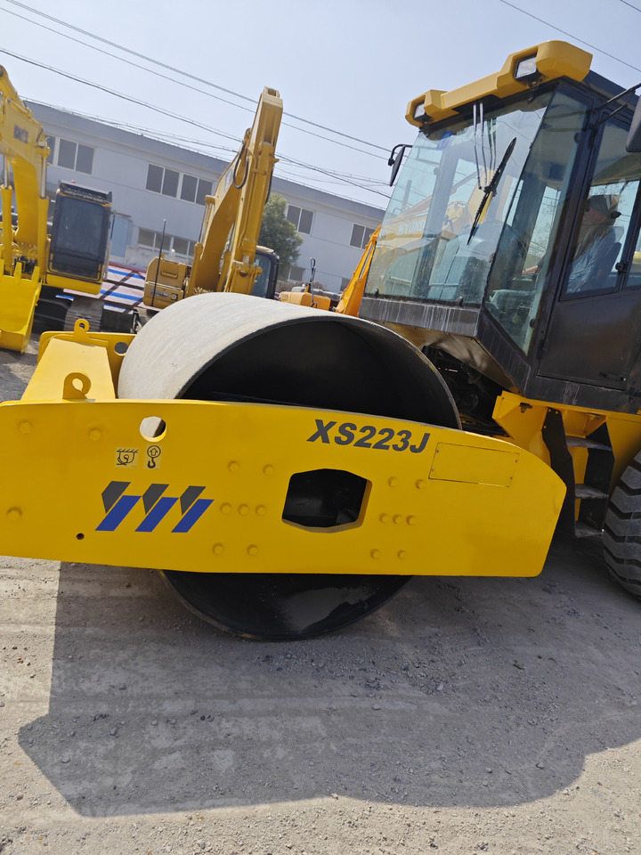 XCMG XS223J used xcmg road roller - Compactor: picture 4 XCMG XS223J used xcmg road roller - Compactor: picture 4