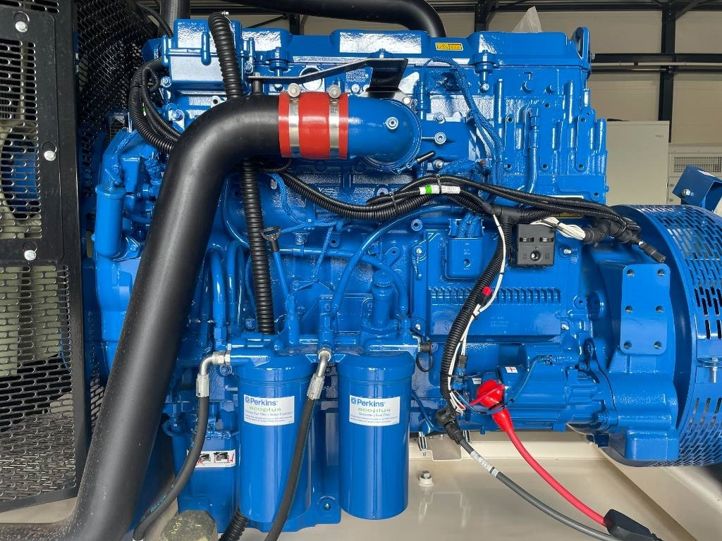 FG Wilson P450-3 - 450 kVA Open Genset - DPX-16018-O - Generator set: picture 5 FG Wilson P450-3 - 450 kVA Open Genset - DPX-16018-O - Generator set: picture 5