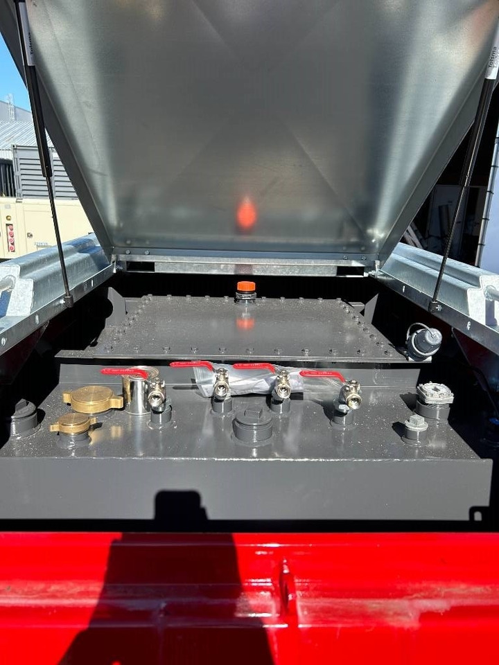 Lease a New Diesel Fuel Tank 3.000 Liter - DPX-31024  New Diesel Fuel Tank 3.000 Liter - DPX-31024: picture 6