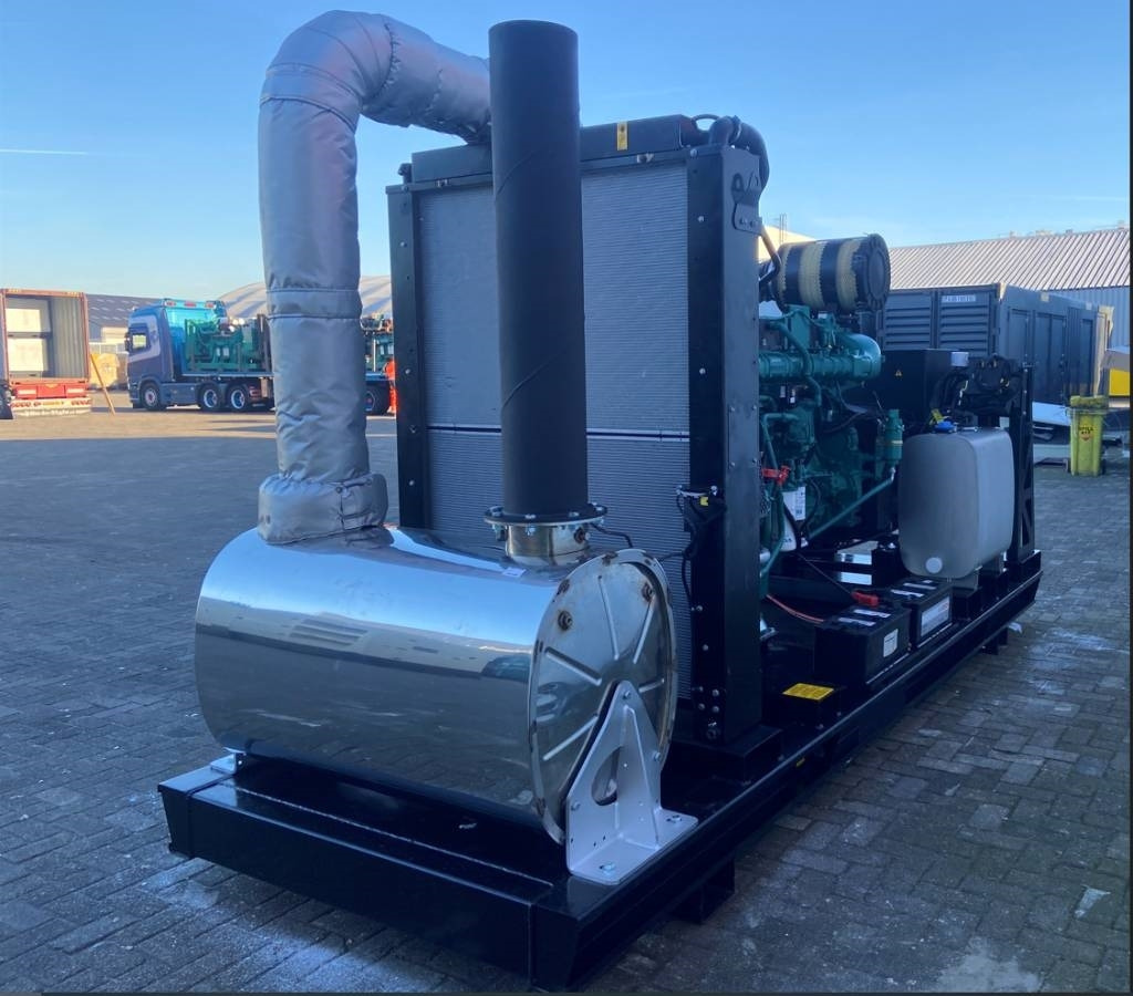 Volvo TWD1683GE - 740 kVA Stage V - DPX-19040-O - Generator set: picture 3 Volvo TWD1683GE - 740 kVA Stage V - DPX-19040-O - Generator set: picture 3