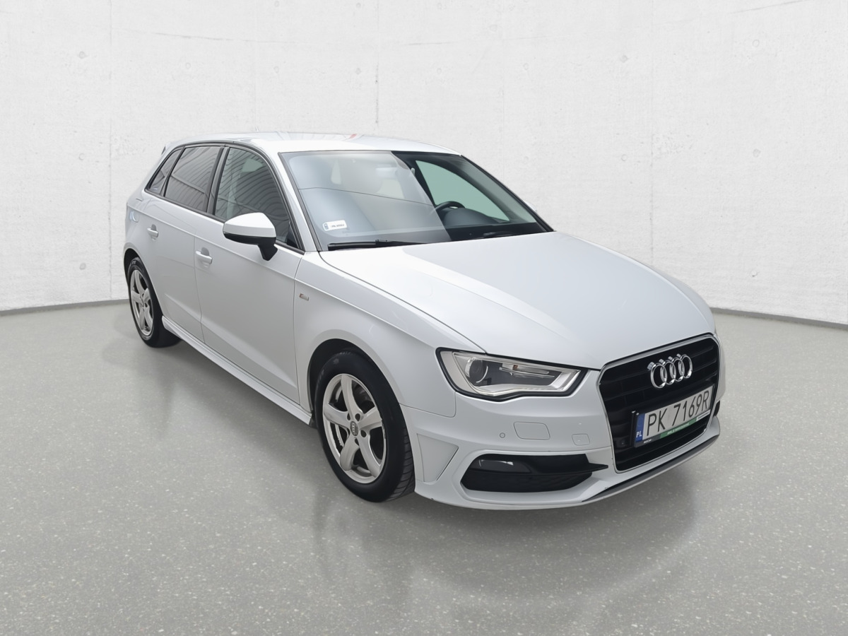 AUDI A3 SPORTBACK KOMBI - Car: picture 2 AUDI A3 SPORTBACK KOMBI - Car: picture 2
