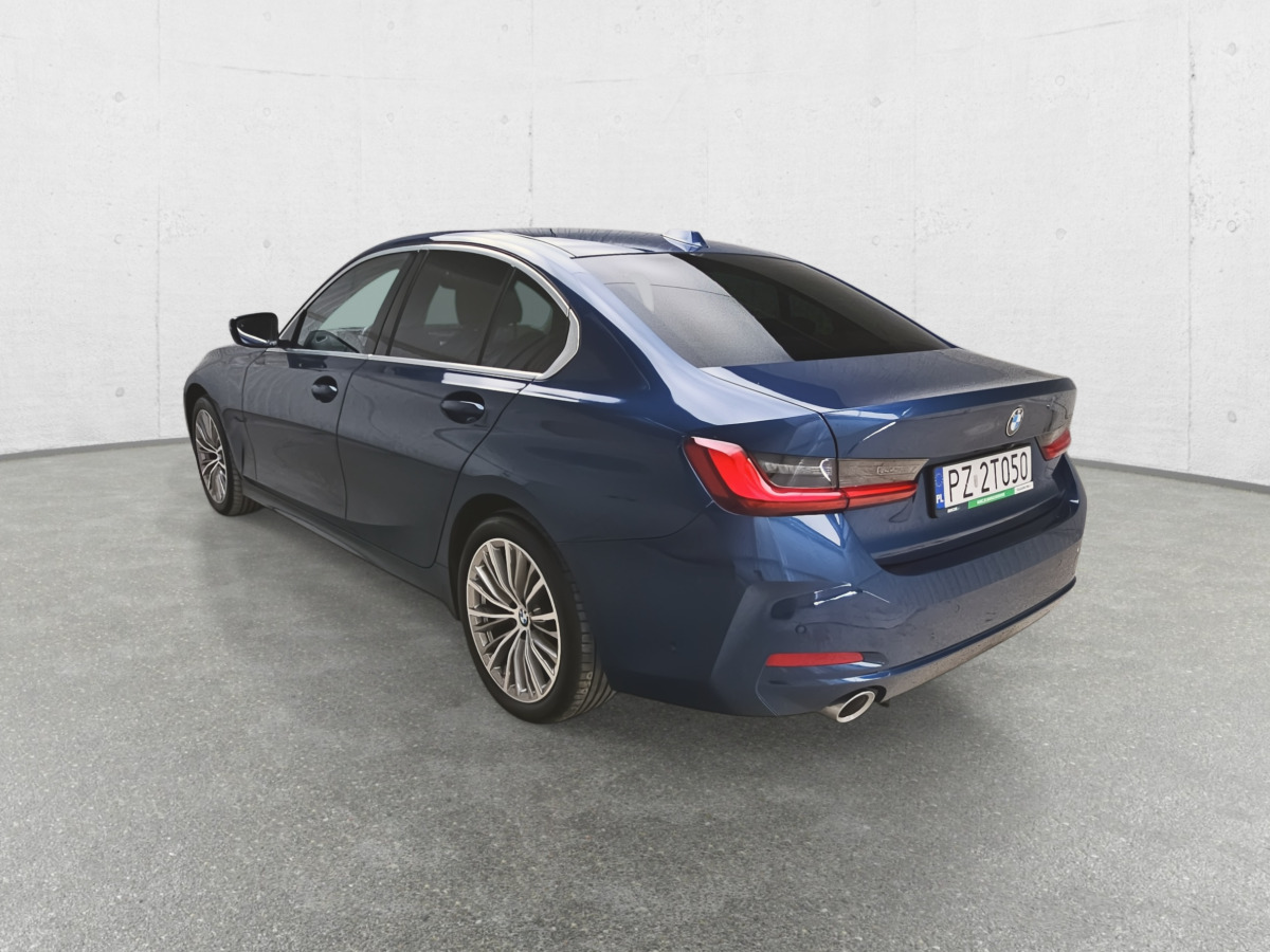 Car BMW 320D XDRIVE SEDAN: picture 7