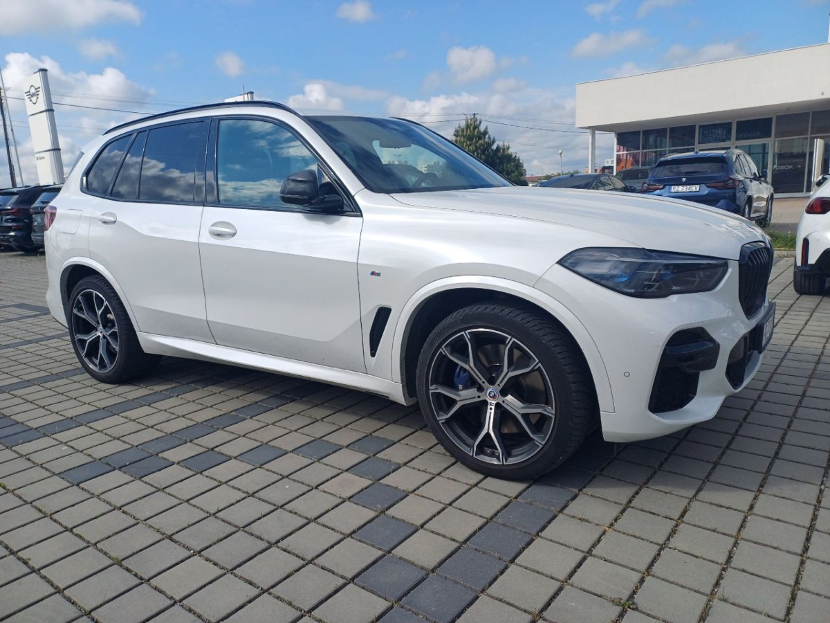 SUV BMW X5 SUV: picture 1