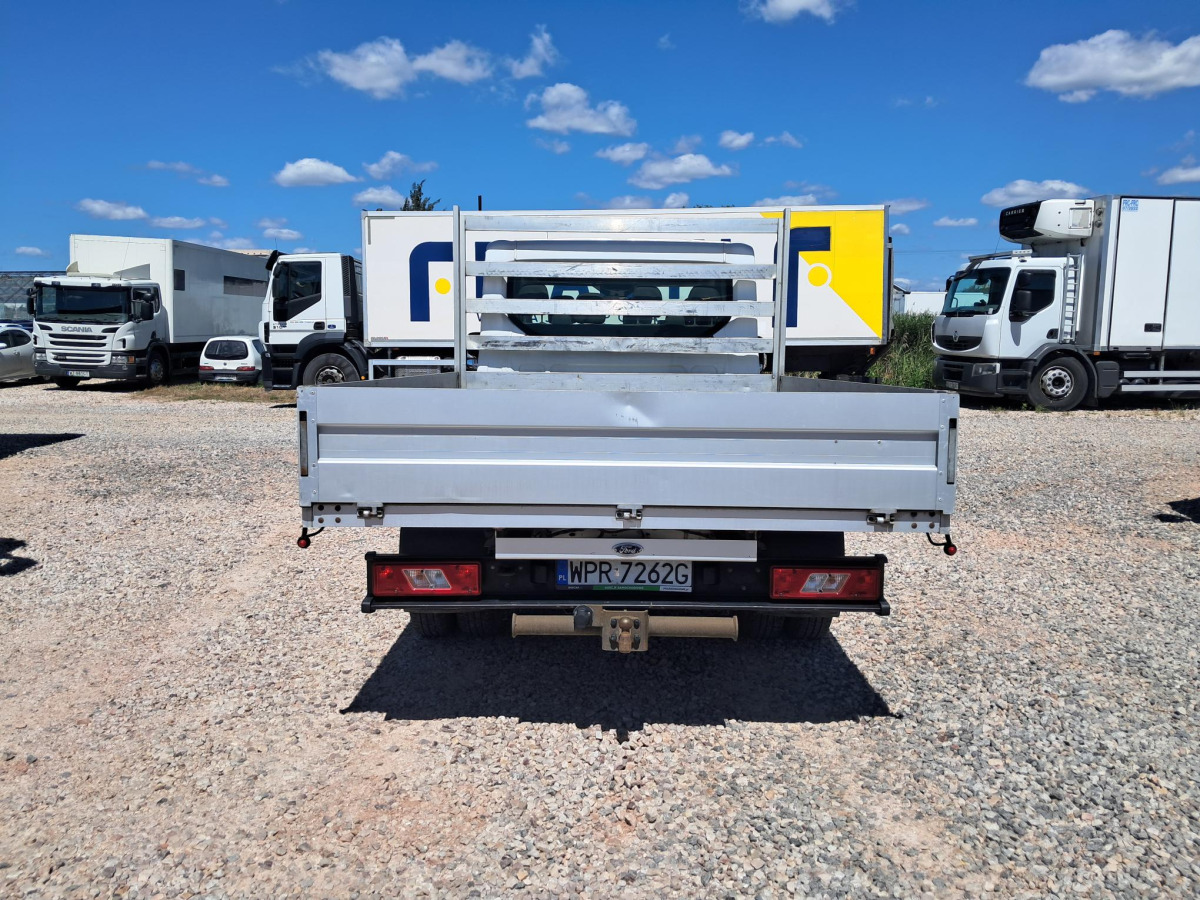 FORD FCD TRANSIT DOKA - Combi van: picture 5 FORD FCD TRANSIT DOKA - Combi van: picture 5