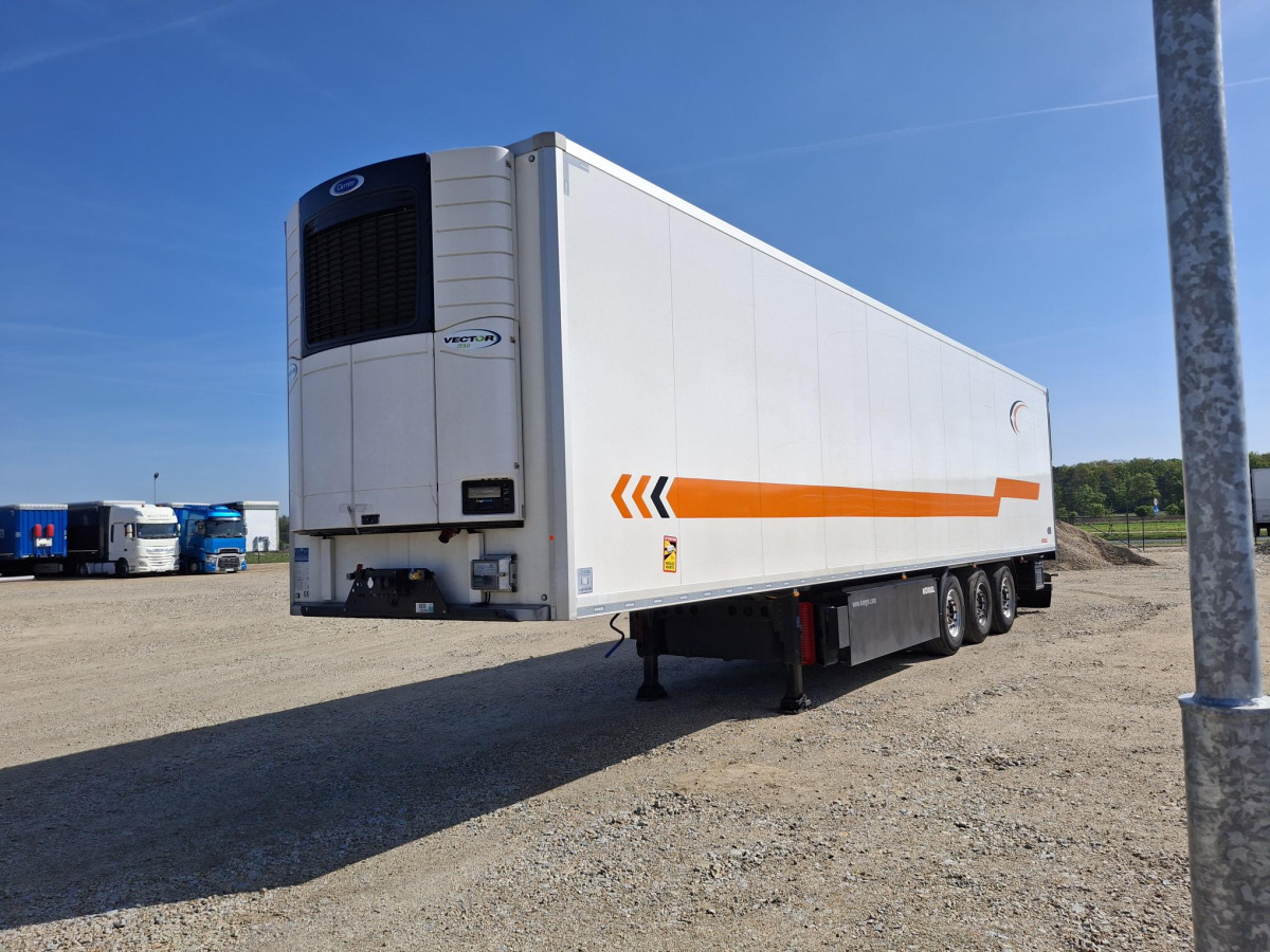 KOGEL SVT-24 CHŁODNIA - Refrigerator trailer: picture 2 KOGEL SVT-24 CHŁODNIA - Refrigerator trailer: picture 2