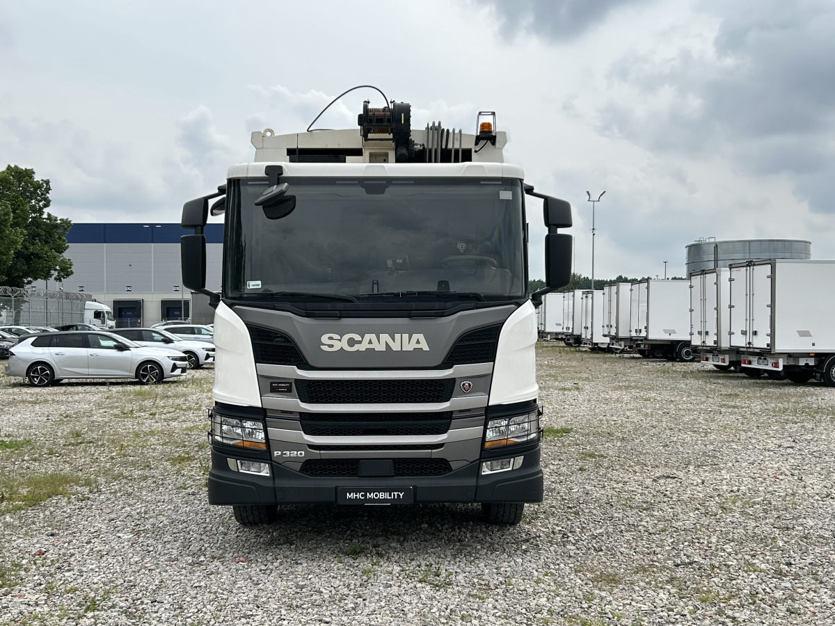 SCANIA P 320 WYWÓZ ŚMIECI - Garbage truck: picture 2 SCANIA P 320 WYWÓZ ŚMIECI - Garbage truck: picture 2