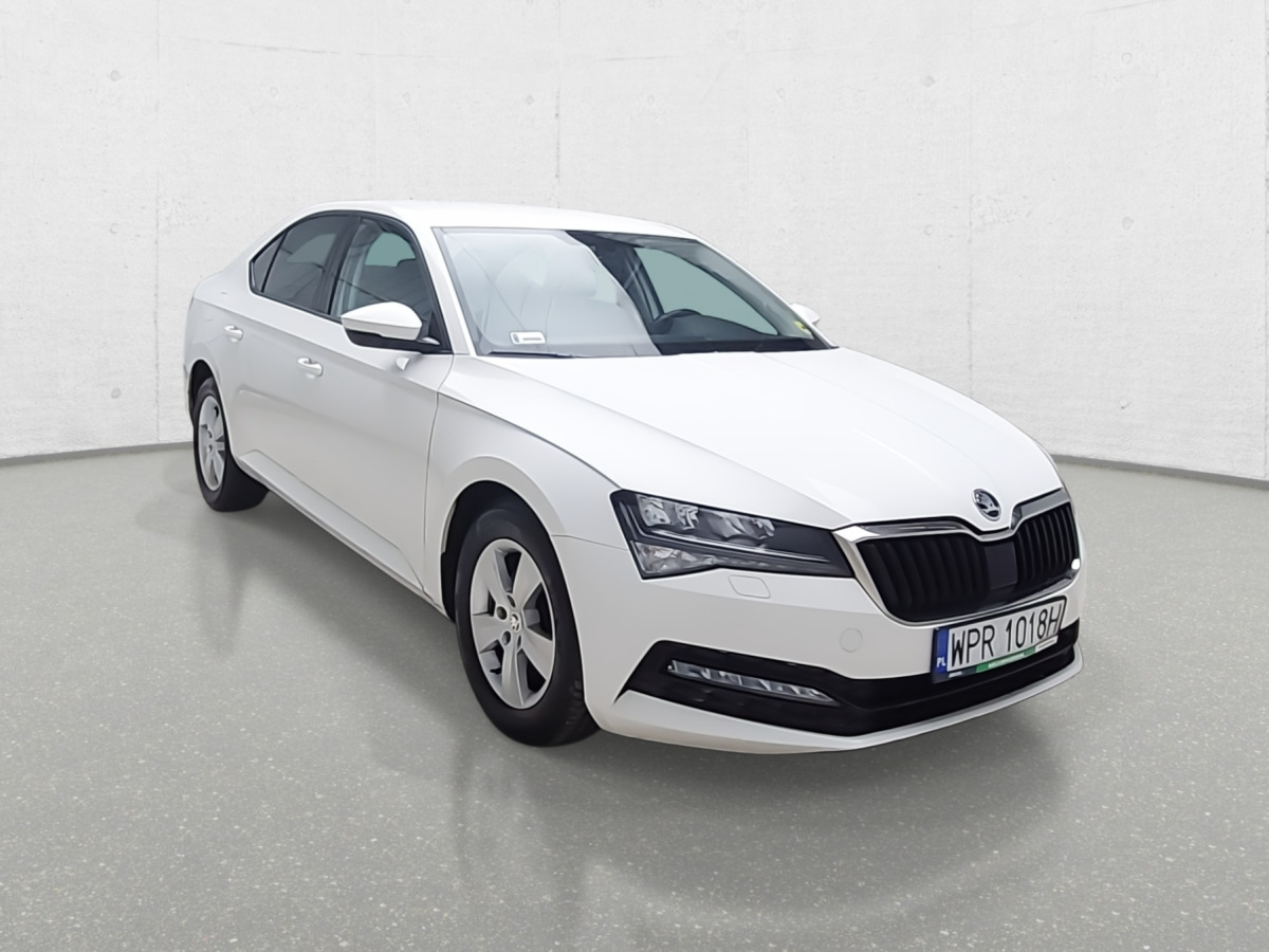 SKODA SUPERB SEDAN - Car: picture 1 SKODA SUPERB SEDAN - Car: picture 1