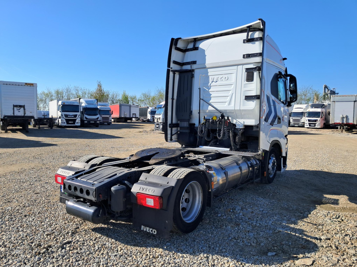 IVECO AS440ST/FP LT LNG CIĄGNIK SIODŁOWY - Tractor unit: picture 5 IVECO AS440ST/FP LT LNG CIĄGNIK SIODŁOWY - Tractor unit: picture 5