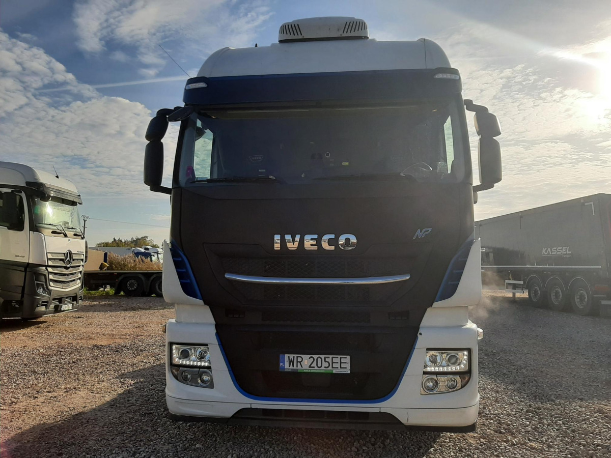 IVECO AS440ST/P LNG CIĄGNIK SIODŁOWY - Tractor unit: picture 3 IVECO AS440ST/P LNG CIĄGNIK SIODŁOWY - Tractor unit: picture 3