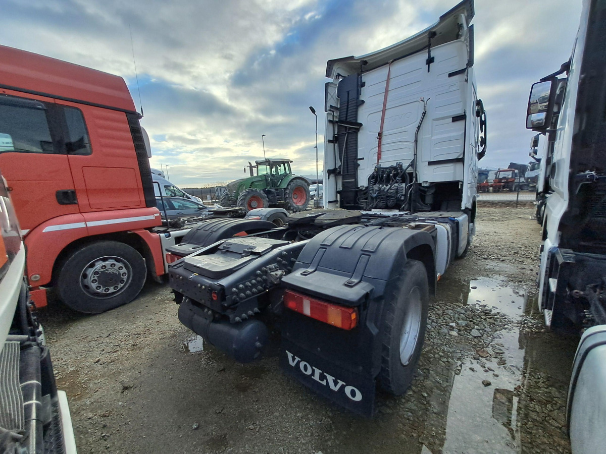 VOLVO FH 460 CIĄGNIK SIODŁOWY - Tractor unit: picture 5 VOLVO FH 460 CIĄGNIK SIODŁOWY - Tractor unit: picture 5