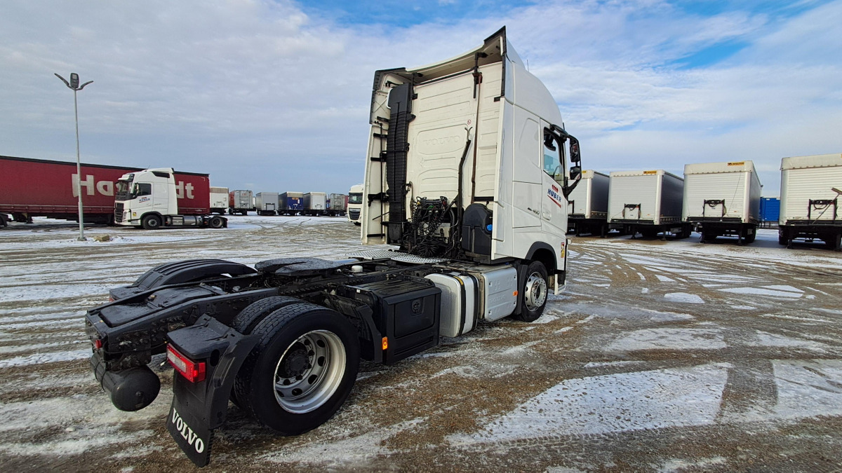 VOLVO FH 460 CIĄGNIK SIODŁOWY - Tractor unit: picture 5 VOLVO FH 460 CIĄGNIK SIODŁOWY - Tractor unit: picture 5