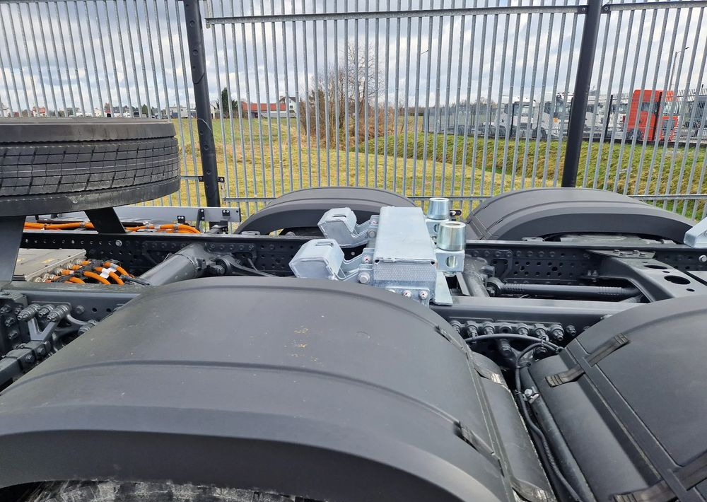 Mercedes-Benz eActros 400 6x2 BDF Elektryczny - Container transporter/ Swap body truck, Electric truck: picture 5 Mercedes-Benz eActros 400 6x2 BDF Elektryczny - Container transporter/ Swap body truck, Electric truck: picture 5