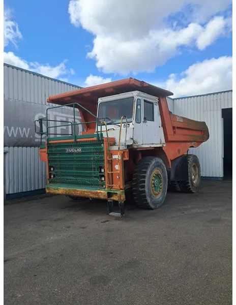 Hitachi Euclid R40C - Rigid dumper/ Rock truck: picture 4 Hitachi Euclid R40C - Rigid dumper/ Rock truck: picture 4