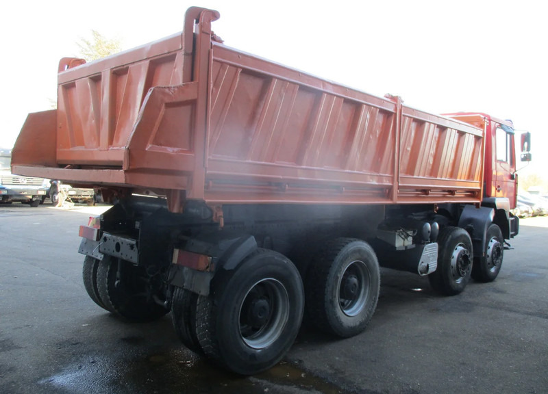 MAN 35.414 , 8x4 , ZF Manual , EURO 3 , 3 way tipper , Spring suspension - Tipper: picture 3 MAN 35.414 , 8x4 , ZF Manual , EURO 3 , 3 way tipper , Spring suspension - Tipper: picture 3