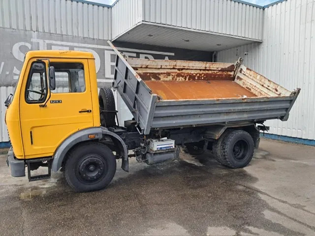 Mercedes-Benz 1213 , 3 Way Tipper , Spring suspension , Manual - Tipper: picture 5 Mercedes-Benz 1213 , 3 Way Tipper , Spring suspension , Manual - Tipper: picture 5