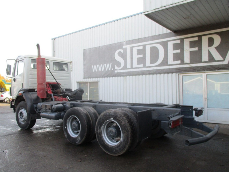 Mercedes-Benz 2538 , V8 , Manual , 6x4 , Spring suspension , Euro 2 - Cab chassis truck: picture 5 Mercedes-Benz 2538 , V8 , Manual , 6x4 , Spring suspension , Euro 2 - Cab chassis truck: picture 5