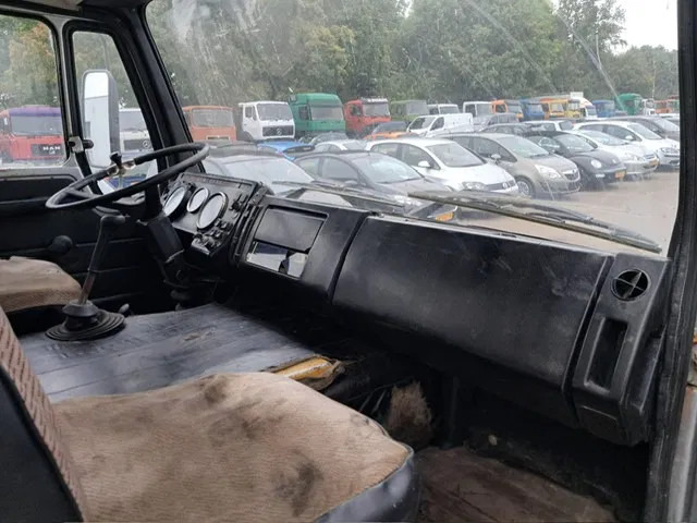 Tipper Mercedes-Benz 2628 , V8 , 6x4 , 3 Way Tipper, ZF Manual , Spring Suspension: picture 16